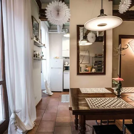 Sanzenetto Apartments *