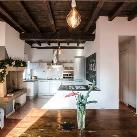 Sanzenetto Apartments *