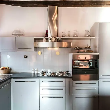 Apartament Sanzenetto